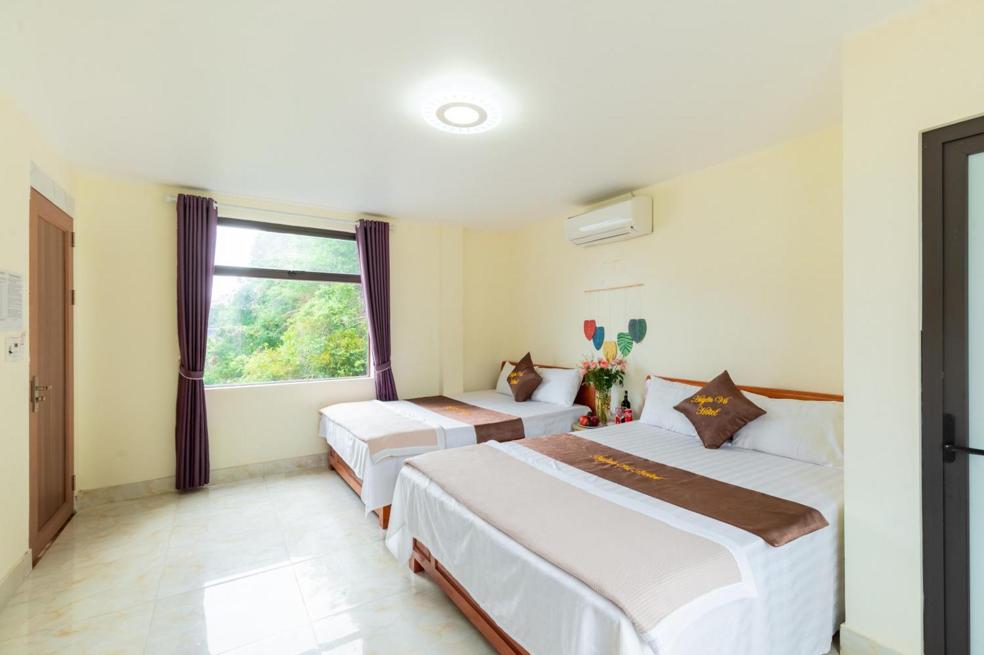 Victor Charlie Hostel Dong Khe Sau Eksteriør bilde