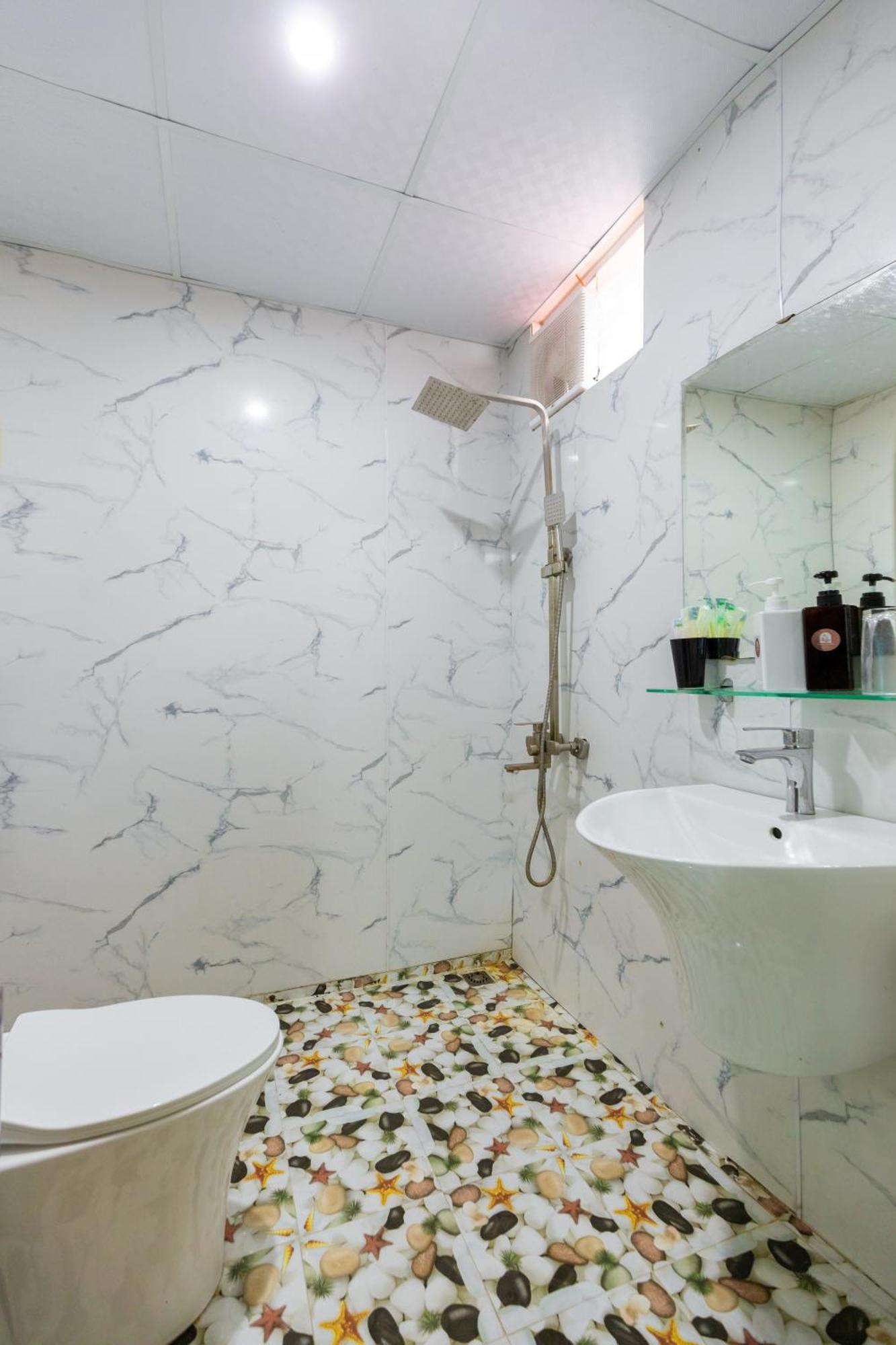 Victor Charlie Hostel Dong Khe Sau Eksteriør bilde